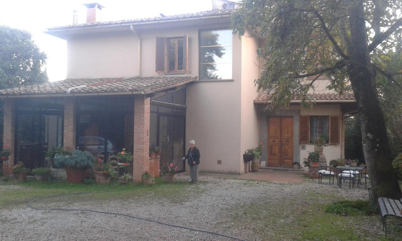 Lupo Azzurro Bed and Breakfast Siena Buitenkant foto